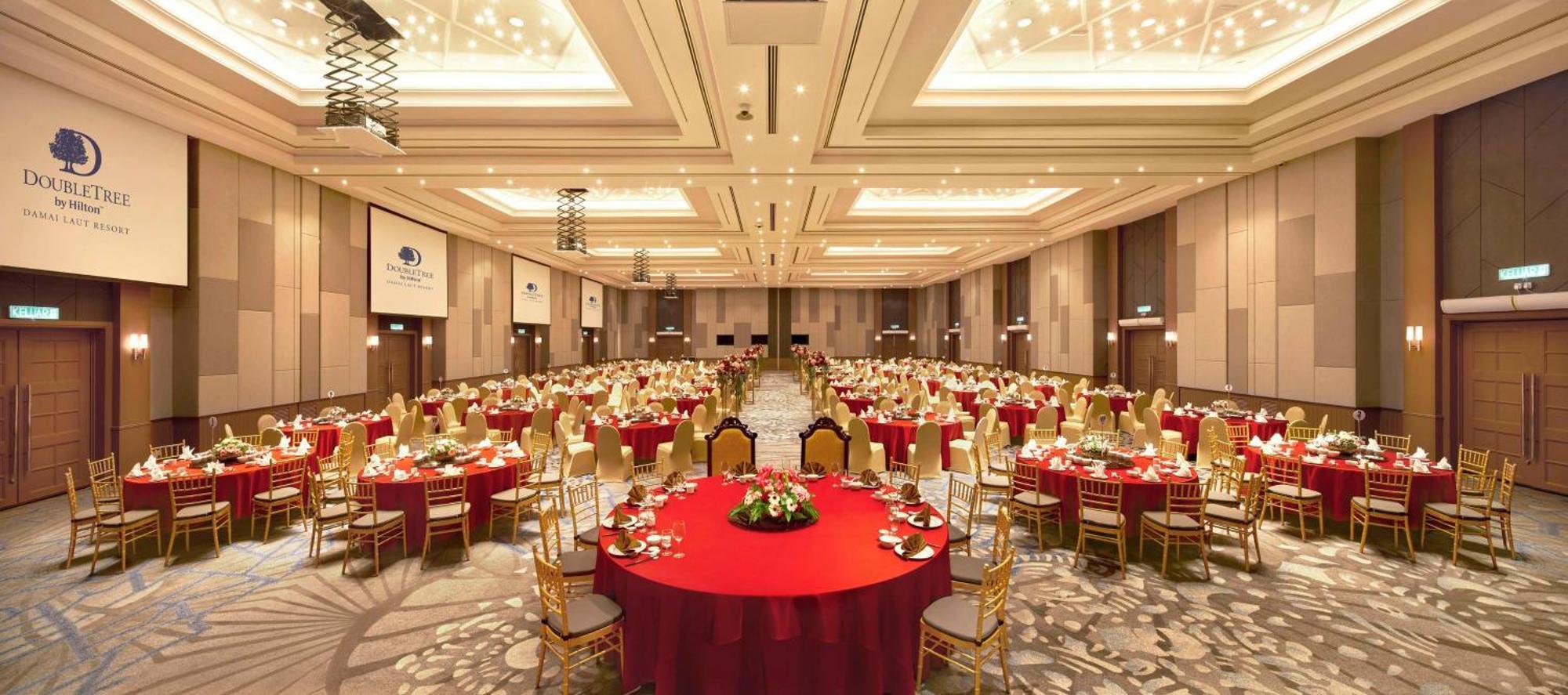 מלון לומוט Doubletree By Hilton Damai Laut מראה חיצוני תמונה