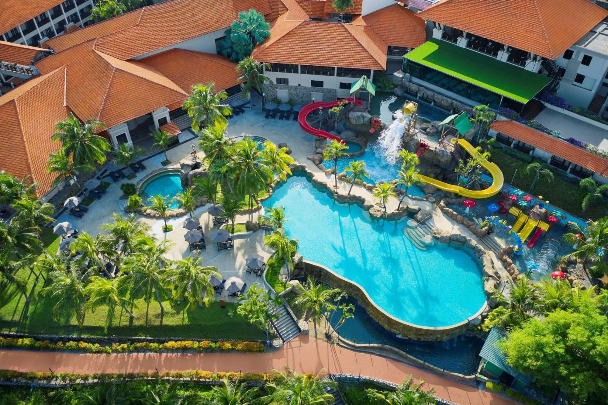 מלון לומוט Doubletree By Hilton Damai Laut מראה חיצוני תמונה