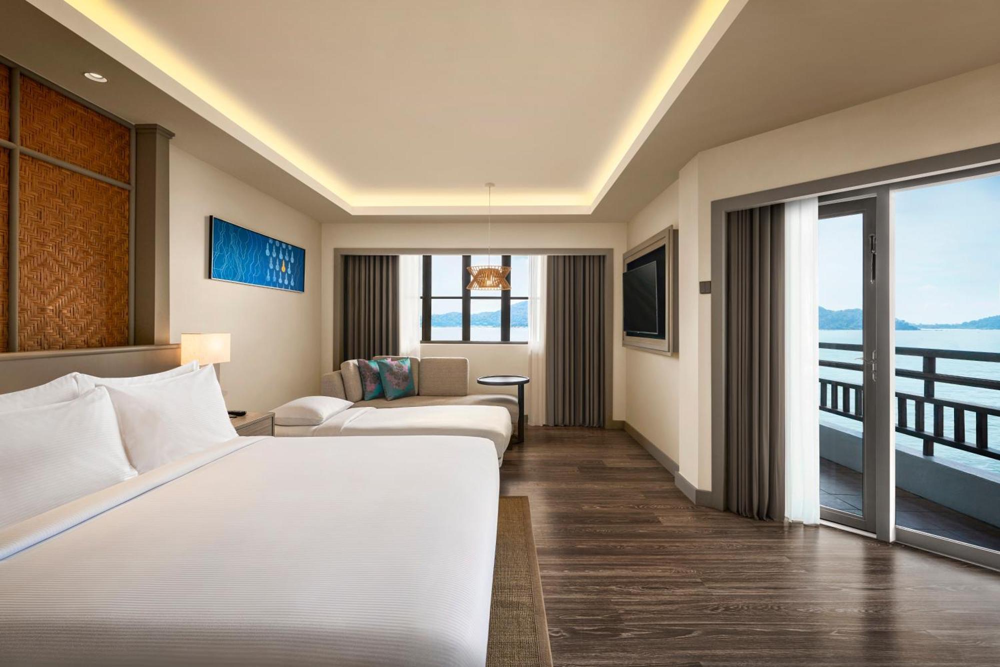 מלון לומוט Doubletree By Hilton Damai Laut מראה חיצוני תמונה