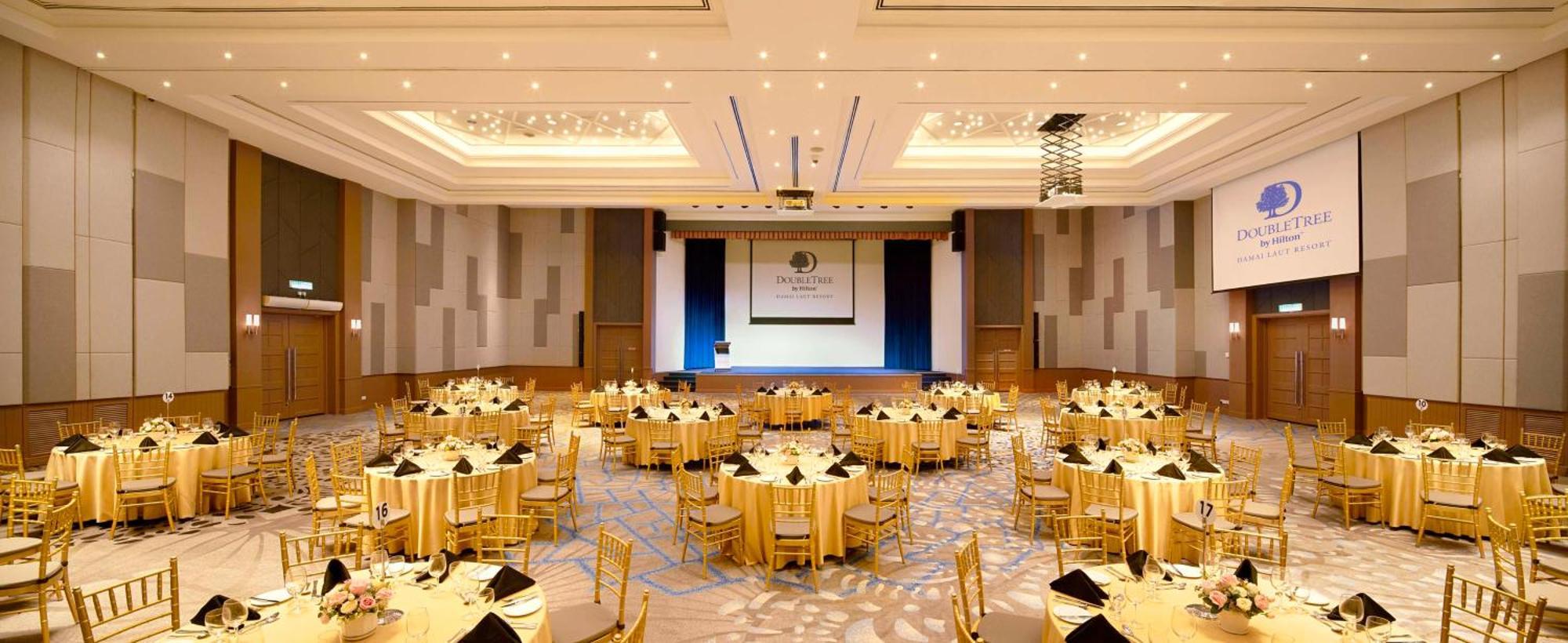 מלון לומוט Doubletree By Hilton Damai Laut מראה חיצוני תמונה